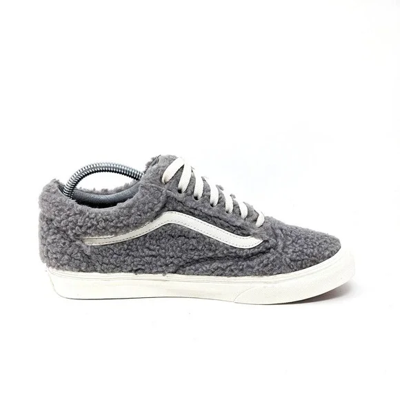 Vans Shoes Womens 10 Cozy Hug Faux Fur Low Top Sneakers Skater Gray Sherpa - Picture 2 of 10